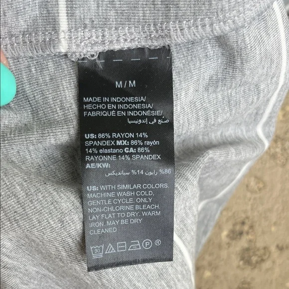 New White House Black Market Long Sleeve Gray Dress - Picture 10 of 10